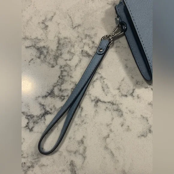 ✨NWOT Michael Kors double zipper wristlet wallet - Picture 8 of 8